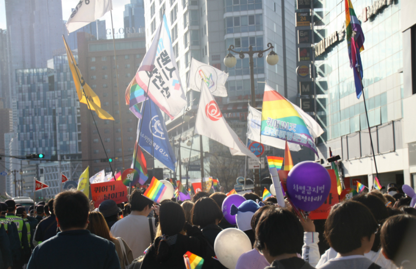   Những người ủng hộ LGBT tham dự lễ hội Busan Queer tại Busan, Hàn Quốc.  