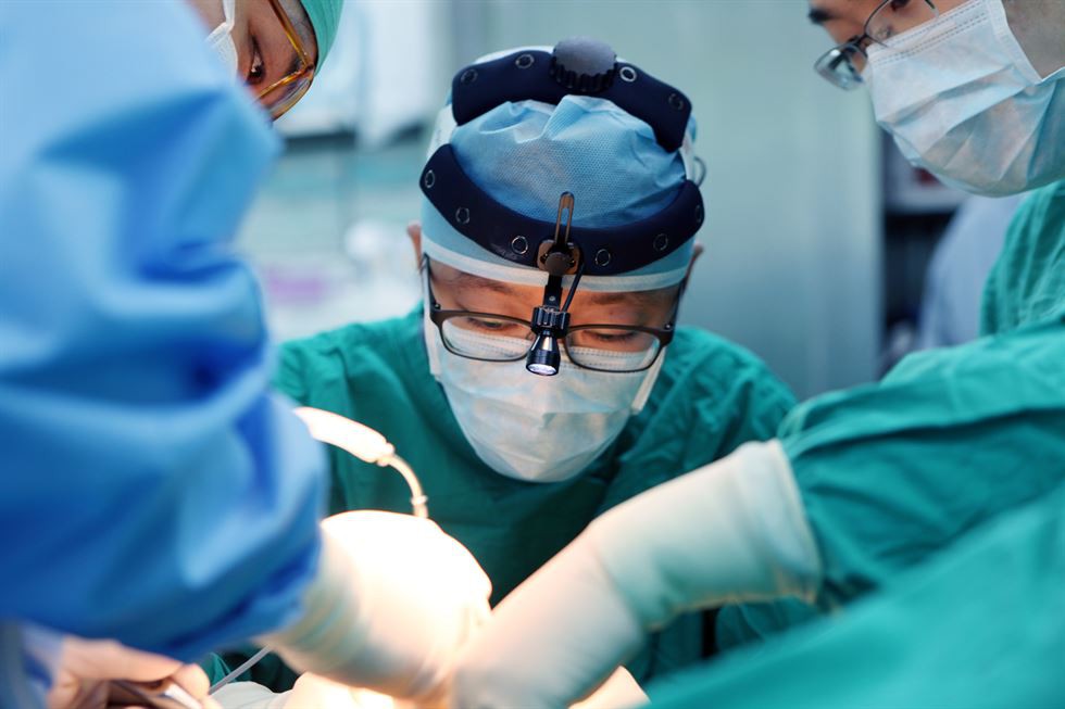 Học sinh Hàn Quốc 'tự thưởng' sau kỳ thi Đại học bằng cách phẫu thuật thẩm mỹ 2