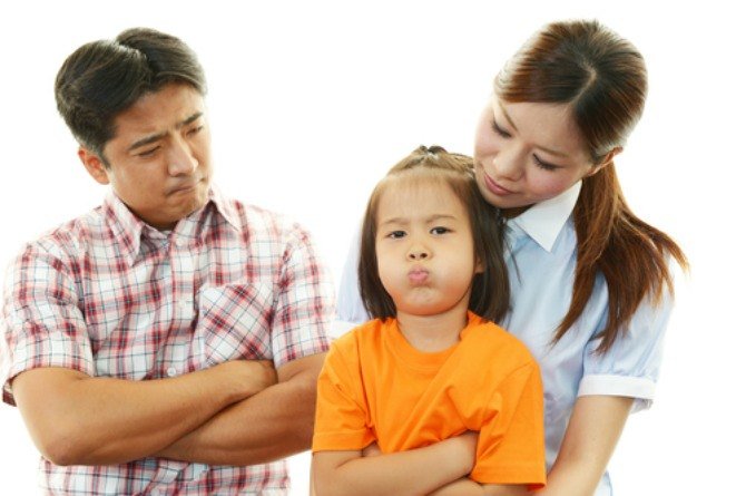 Cha mẹ có thể đã vô tình tạo ra tính ích kỷ, ương ngạnh của trẻ?