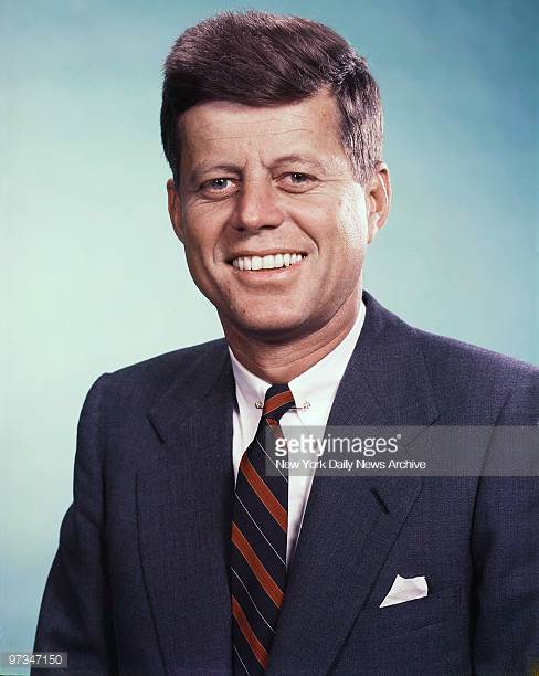   Tổng thống J.F. Kennedy 