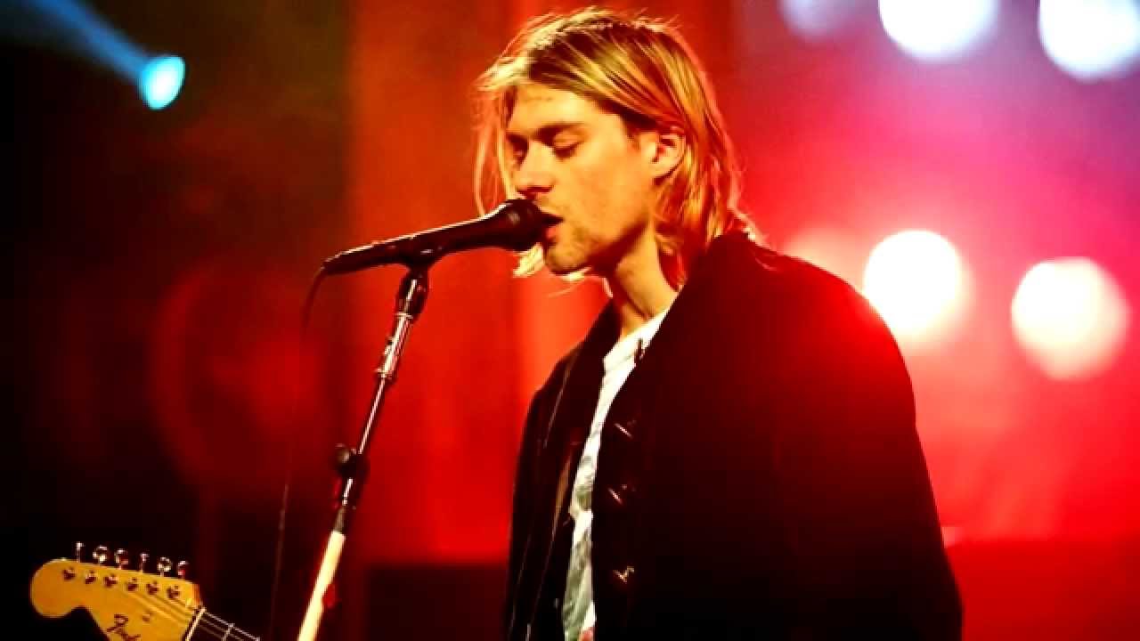   Kurt Cobain mắc IBS và thường xuyên ghi lại những cơn đau trong nhật ký  