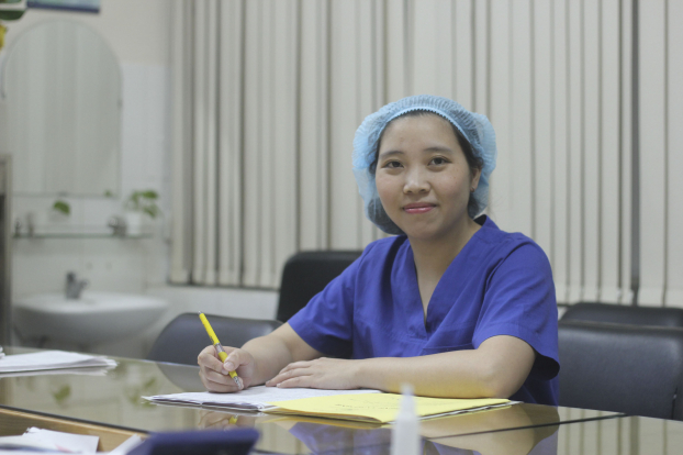   Bác sĩ Đồng Thu Trang, Khoa đẻ A2, BV Phụ sản Hà Nội  