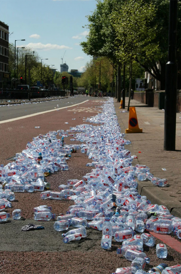 Tin tốt đẹp: Bóng nước ăn được thay thế chai nhựa tại giải chạy London Marathon 2019 0