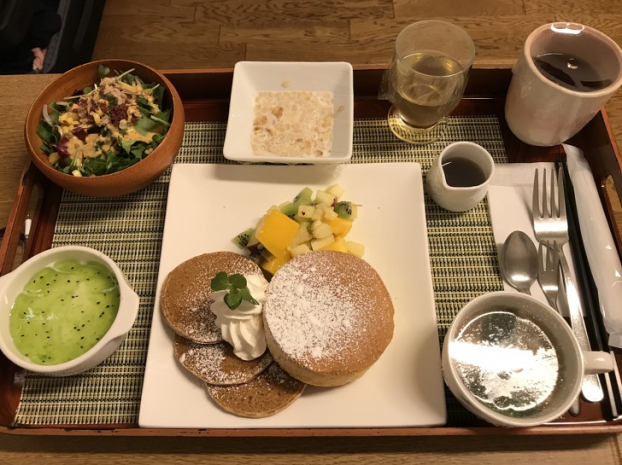   Không phải đồ ăn ở nhà hàng cao cấp. Đây là bữa ăn trong bệnh viện ở Nhật Bản  