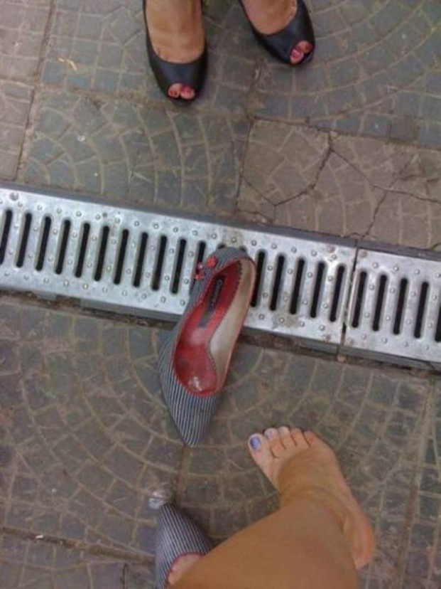   Nỗi lòng các cô gái đi giày cao gót  