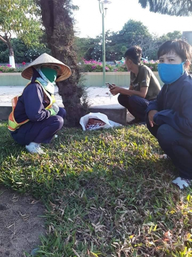   Cháu bé được phát hiện tại công viên Thanh Niên, phường Vĩnh Nguyên, TP Nha Trang (Ảnh: Báo Khánh Hòa)  