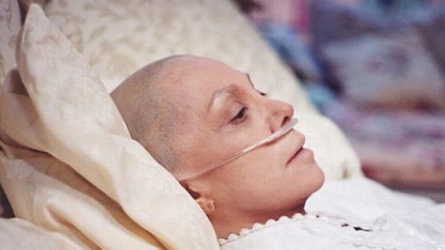 Giải pháp nào cho bệnh nhân ung thư không thể hóa xạ trị? 0
