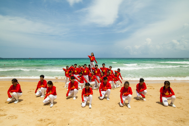 Công viên Sun World náo nhiệt trong vòng bán kết Flashmob ‘Sóng tuổi trẻ’ 10