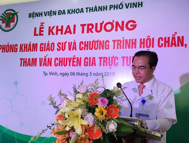   Thạc sĩ, bác sĩ CK II Nguyễn Hồng Trường, Giám đốc bệnh viện đa khoa TP Vinh khẳng định: Phòng khám Giáo sư góp phần nâng cao chất lượng y tế cơ sở, chống quá tải tuyến trên.  