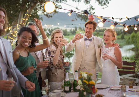 Kinh nghiệm tổ chức tiệc cưới: 5 câu hỏi cần thiết khi lọc danh sách khách mời 4