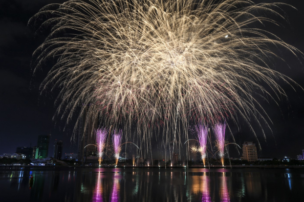 Lễ hội pháo hoa quốc tế Đà Nẵng – bức tranh mỗi năm lại đẹp hơn 2