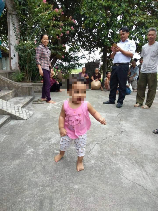 Nam Định: Mẹ trẻ bỏ con ở chùa kèm tâm thư nhờ nuôi hộ vì phải đi lấy chồng 0