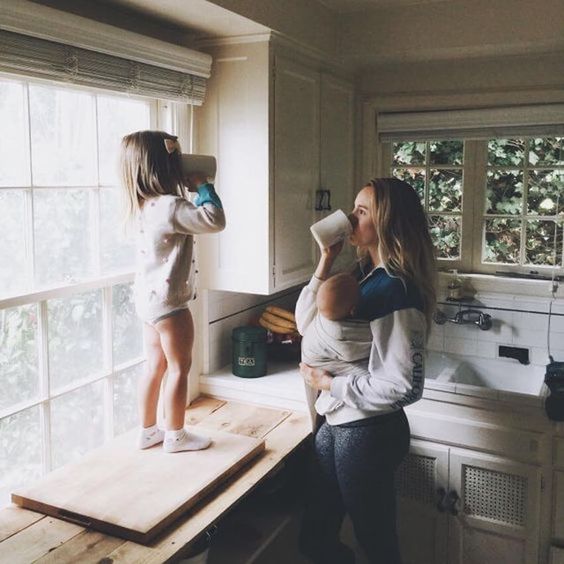 Cafe sáng: 10 thói quen của những bà mẹ hạnh phúc 1