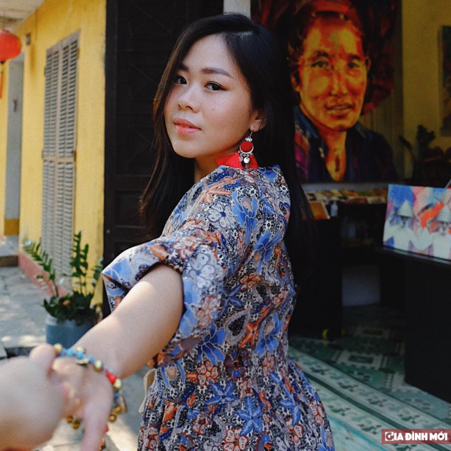   Vợ của anh Trần Quang Thái, nickname Bánh Rán, chủ của Amélie - Tiệm May Handmade  