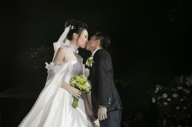 Tin tức sao Việt 29/7: Thu Quỳnh úp mở chuyện đã có người mới sau 4 năm đổ vỡ hôn nhân 2