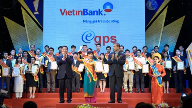   Giải pháp “Thanh toán DVC trực tuyến” của VietinBank đã vinh dự được Hiệp hội Phần mềm và Dịch vụ công nghệ thông tin Việt Nam (VINASA) trao Danh hiệu Sao Khuê 2017.  