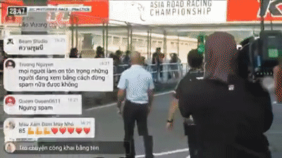 Fan Vương Nhất Bác bị mắng vì làm loạn tại giải đua motor châu Á ARRC 2019 5