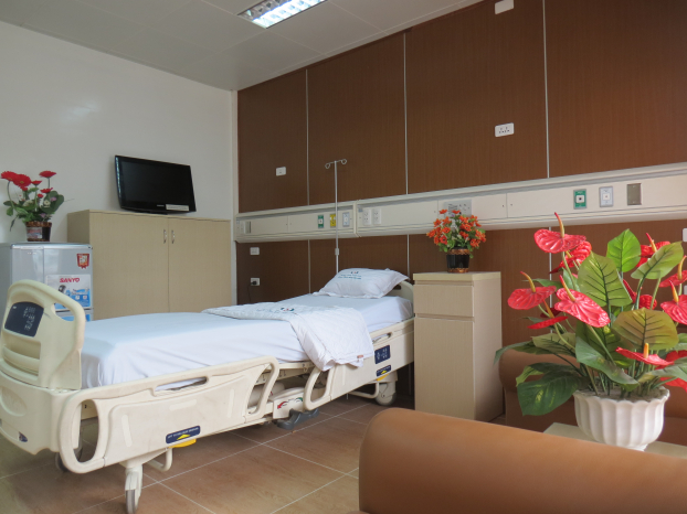   Có những giường dịch vụ tại các bệnh viện lên tới 4 triệu/phòng/ngày.  