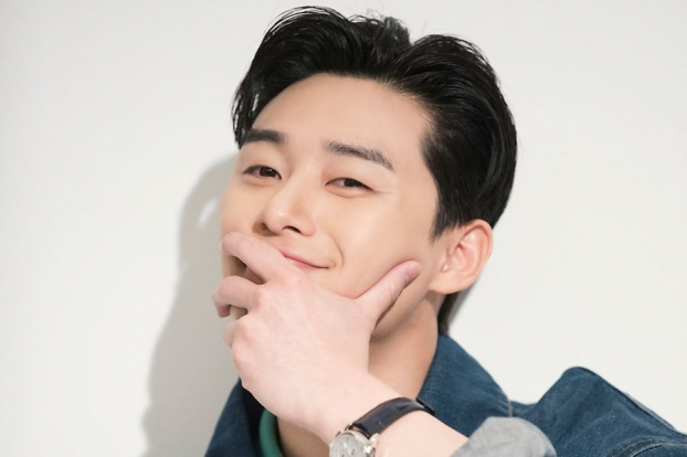 10 nam diễn viên có đôi mắt đẹp nhất Kbiz: Song Joong Ki và Gong Yoo lọt top 3