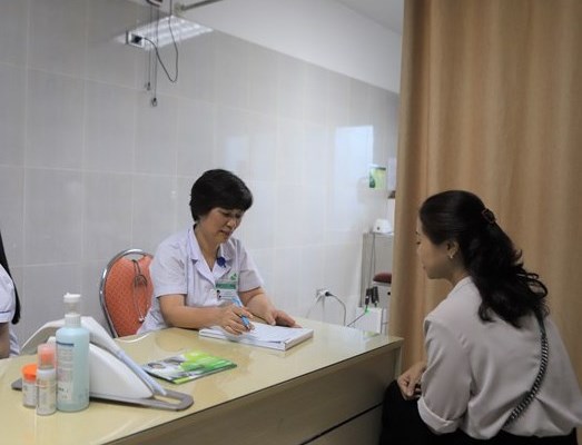   BV Phụ sản Hà Nội khám miễn phí sàng lọc ung thư cổ tử cung cho 1.000 phụ nữ.  