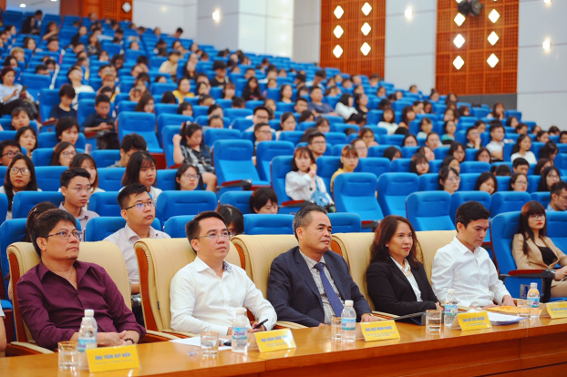 Phát động cuộc thi 'Tài năng thương mại điện tử xuyên biên giới Việt Nam 2019' 1