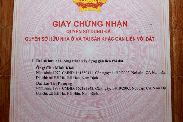   Giấy chứng nhận quyền sử dụng đất của chúng tôi, phải 10 năm đi tìm đất với việc bỏ lỡ rất nhiều cơ hội thì mới có được  