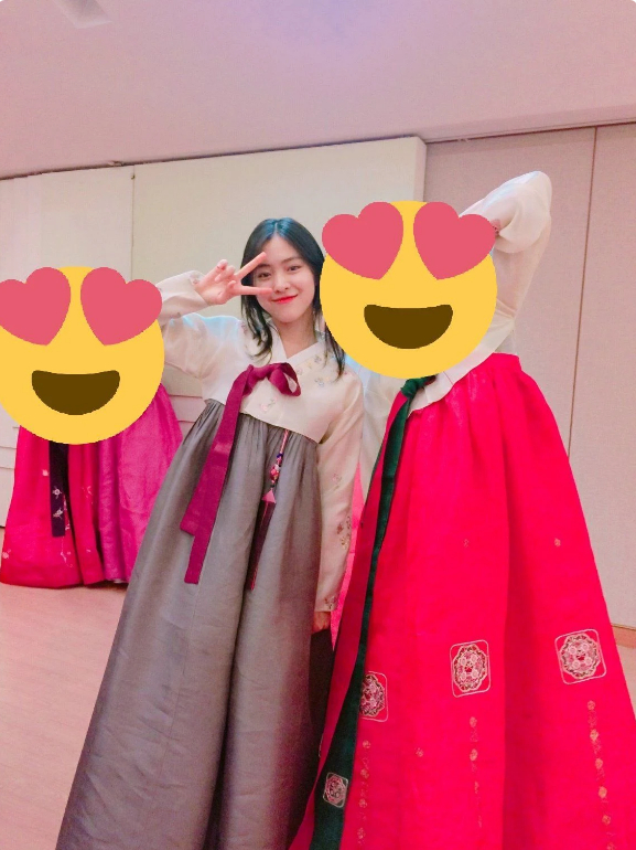 6 sao Hàn mặc hanbok đẹp nhất: BTS chỉ 1 thành viên lọt top 3