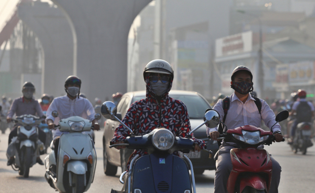   TP.HCM, Hà Nội đang bị ô nhiễm không khí nghiêm trọng.  