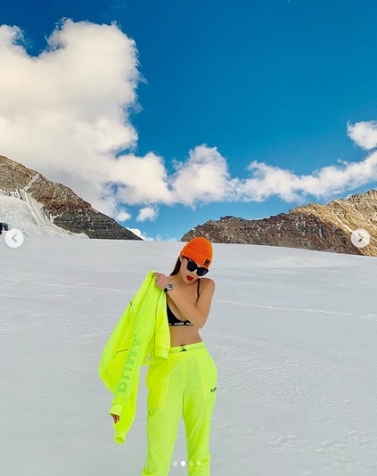 Tin sao Việt hôm nay 4/10: Hoa hậu Kỳ Duyên khoe body nóng bỏng trên đỉnh Jungfraujoch 5