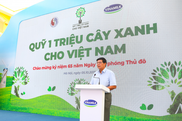   Ông Nguyễn Quốc Hùng – Phó Chủ tịch UBND Thành phố Hà Nội phát biểu tại chương trình.  