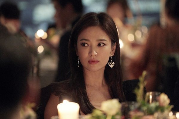 Song Hye Kyo đẹp tựa nữ thần tại sự kiện, xứng danh 'quốc bảo nhan sắc' xứ Hàn 1