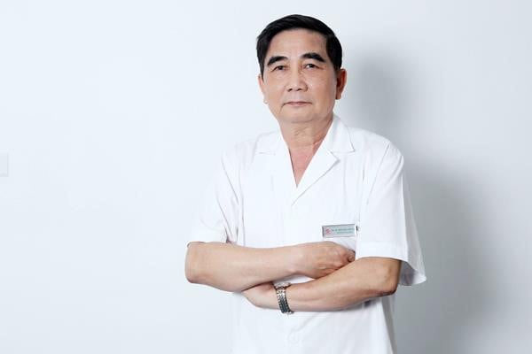   GS Nguyễn Văn Mùi, nguyên Phó giám đốc Bệnh viện Quân y 103 cho biết virus viêm gan B lây lan nhanh nếu không có biện pháp phòng bệnh.  