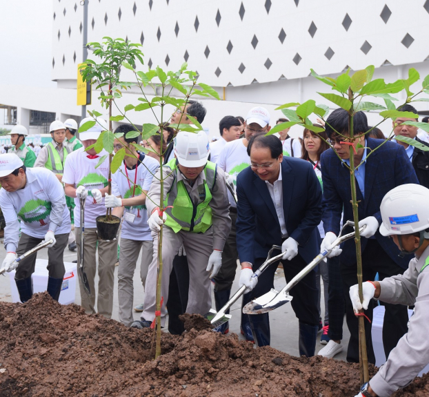 Hơn 1.000 người dân Hà Nội tham gia lễ trồng cây 'Cánh rừng quê hương Aeon' 0