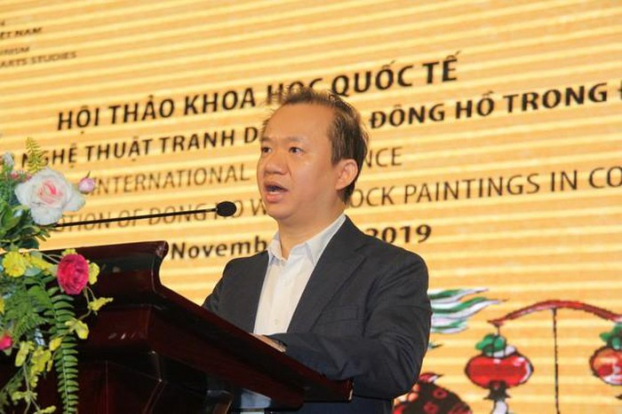   PGS. TS Bùi Hoài Sơn, Viện trưởng Viện Văn hóa Nghệ thuật Quốc gia Việt Nam Quốc gia Việt Nam phát biểu đề dẫn tại hội thảo.  