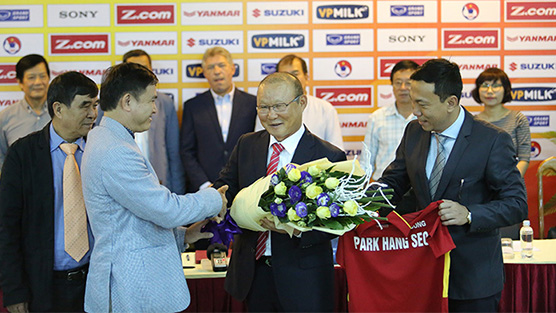 CHÍNH THỨC: HLV Park Hang - Seo tái kí bản hợp đồng 2 + 1 với bóng đá Việt Nam 0