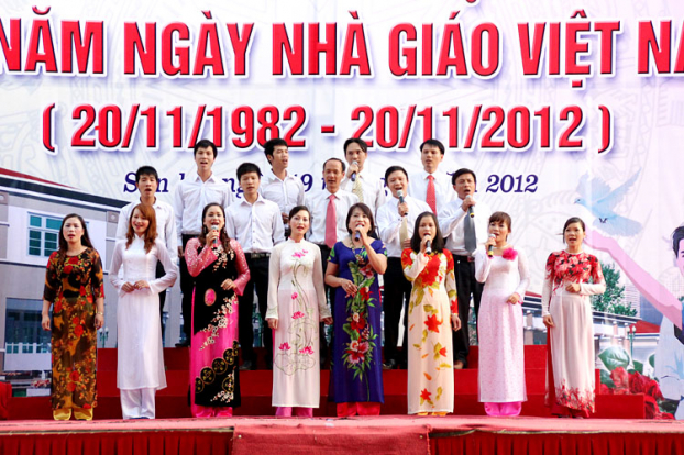   Chỉ vào những năm tròn, các đơn vị mới được tổ chức Lễ kỷ niệm Ngày nhà giáo Việt Nam.  