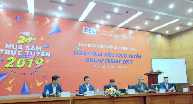   Sáng 12/11, tại Hà Nội, Bộ Công thương đã công bố ngày mua sắm trực tuyến năm 2019.  