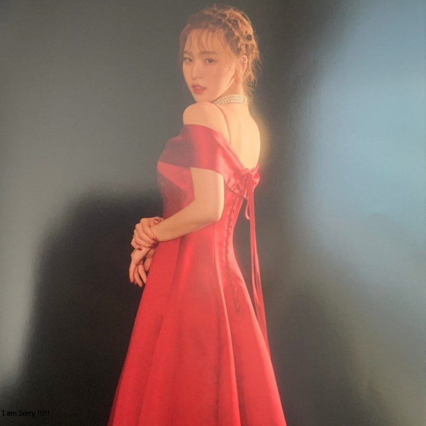 Red Velvet trở lại: Irene như nữ hoàng, em út 'lột xác', đến anti fan cũng phải trầm trồ 8