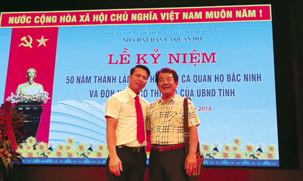   NSƯT Quý Tráng tại Lễ kỷ niệm 50 năm Nhà hát Dân ca quan họ Bắc Ninh.  