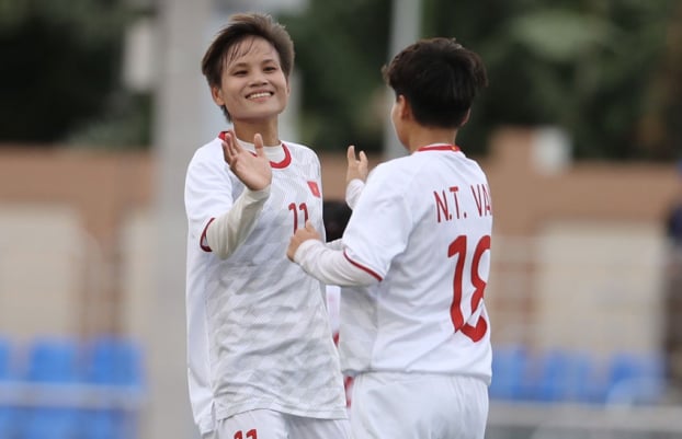   Tin bóng đá 30/11: Tuyển bóng đá nữ Việt Nam vào bán kết SEA Games 30. Ảnh: Hồ Đức Đồng (VNE)  