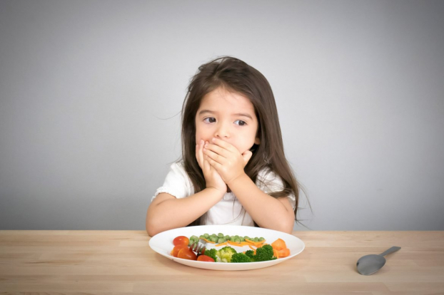  Điều gì xảy ra với sức khỏe trẻ khi cho trẻ ăn chay  
