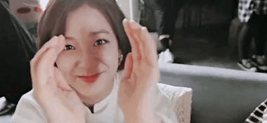 8 idol nữ cười đẹp nhất Kpop: 'Nữ thần SM' Irene lọt top, chỉ 1 thành viên TWICE góp mặt 6