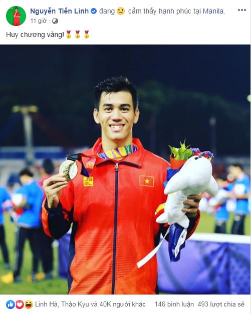 Lần đầu giành Huy chương Vàng SEA Games, cầu thủ U22 Việt Nam đăng gì trên MXH? 4