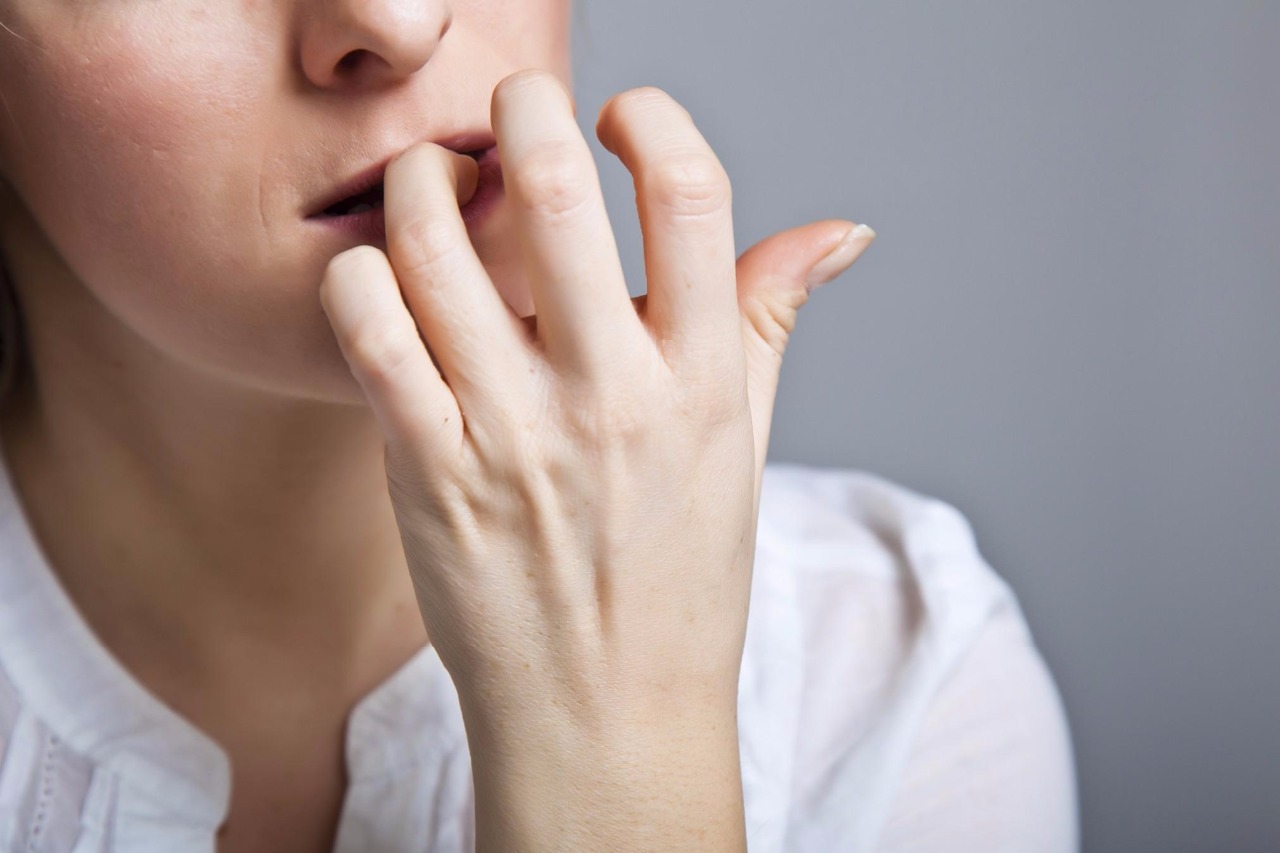   Thói quen xấu không rửa tay thường xuyên, hay cắn móng tay có thể gây hại cho phổi  