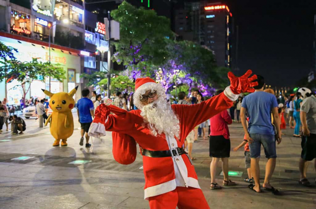 6 địa điểm đi chơi Giáng sinh lý tưởng nhất tại TP Hồ Chí Minh 2