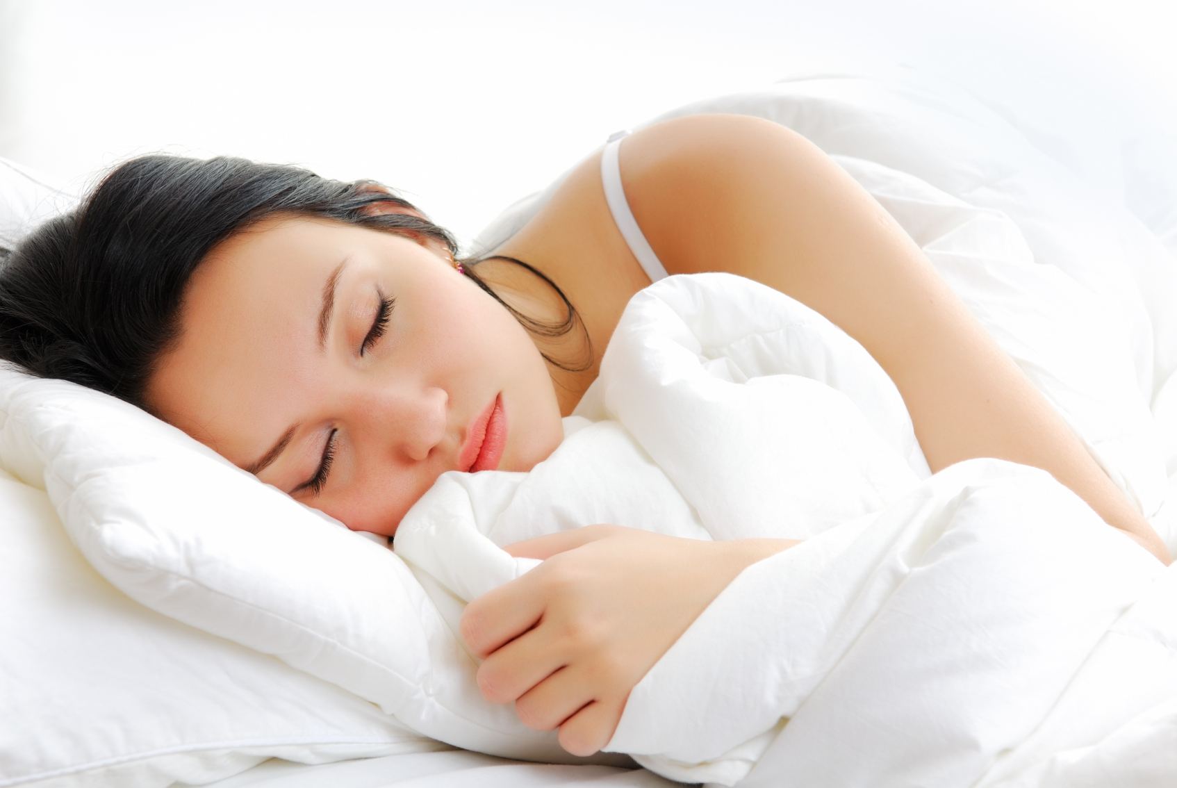   Tắm trước khi ngủ khoảng 90 phút, ở nhiệt độ 40-43°C giúp bạn ngủ sâu giấc hơn vào ban đêm.  