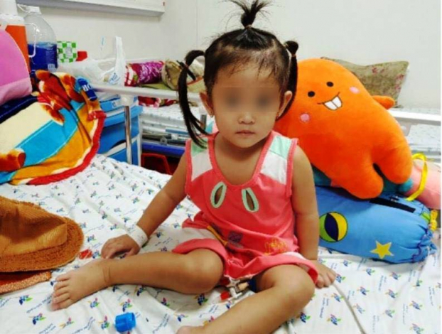   Bé gái 3 tuổi bị đột quỵ nhồi máu não  