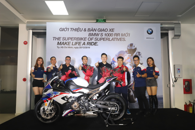 BMW Motorrad giới thiệu S 1000 RR hoàn toàn mới tại Việt Nam 0