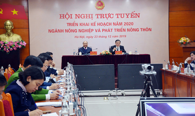   Thủ tướng Nguyễn Xuân Phúc tham dự và chỉ đạo Hội nghị trực tuyến triển khai kế hoạch năm 2020 ngành NN-PTNT  