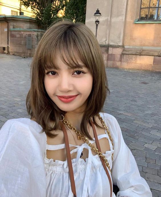 Top 100 gương mặt nữ đẹp nhất thế giới 2019: Tzuyu (TWICE) vượt Lisa chiếm no. 1 2